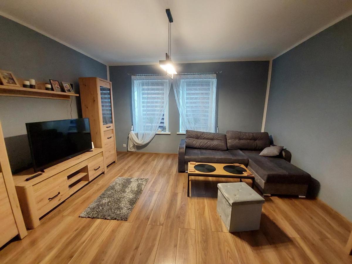 Apartament Centrum 2 Walbrzych Bagian luar foto